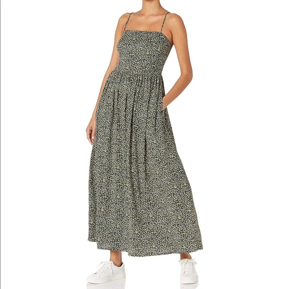 Good threads - Black and Green Floral Print Maxi Dress - Size Large